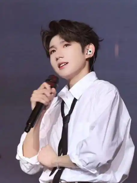 温习告白:「我钟意你」@tfboys-王源  winkroy_王源视频博的微博