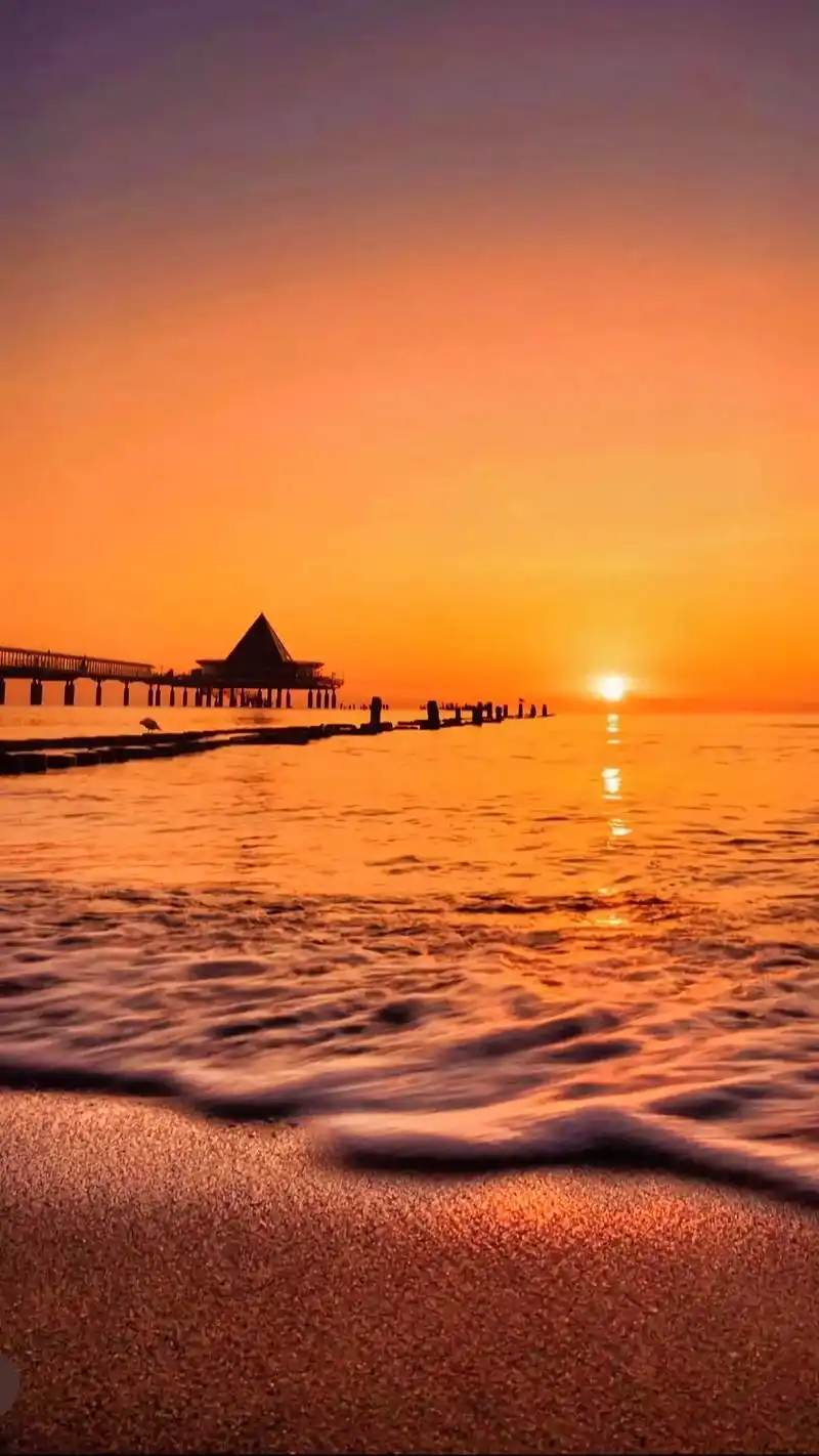 晚霞好美该分享给谁呢