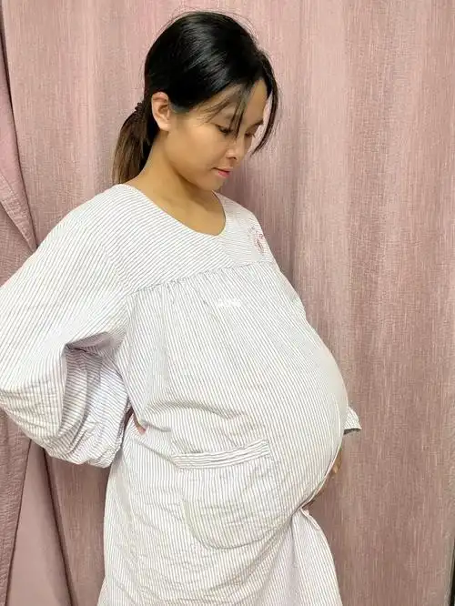 双胎足月37w7737878与宝宝合体的最后一天