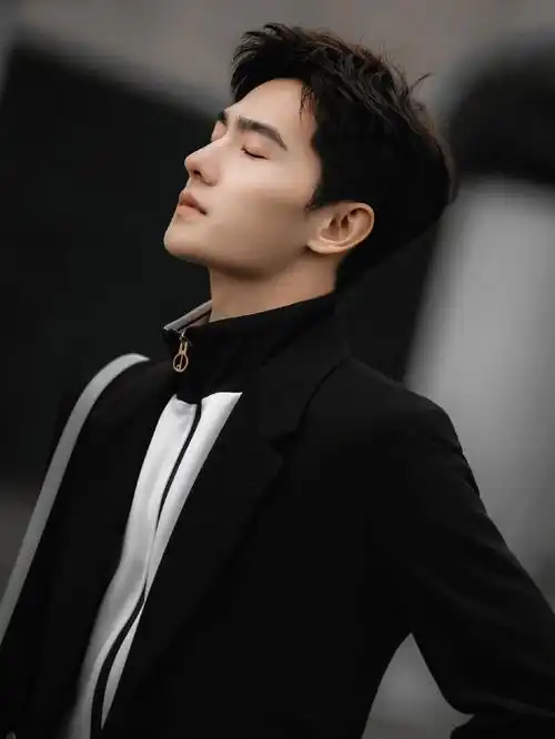 杨洋今天又是可以看到你的一天