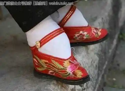 教育公众号 宇宙奥秘 > 正文 裹小脚又称「缠足」, 文章链接:宇宙奥秘