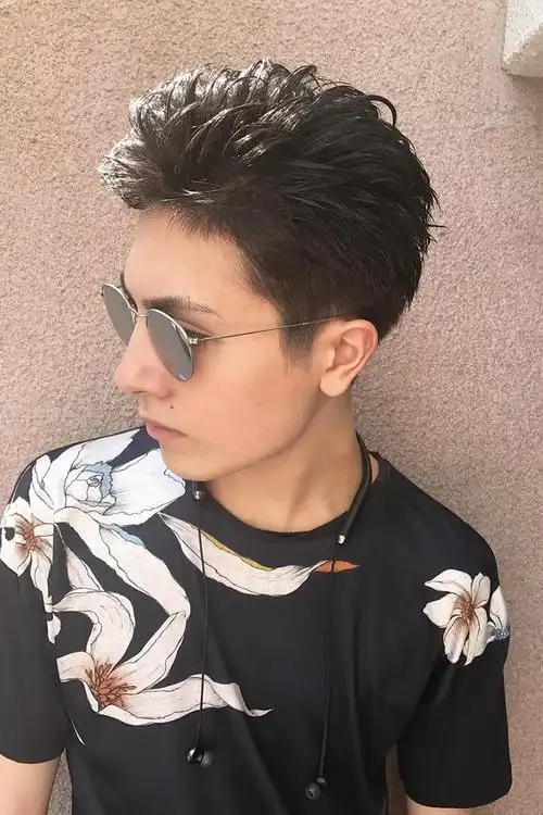 男友改造指南2020年男士发型流行趋势