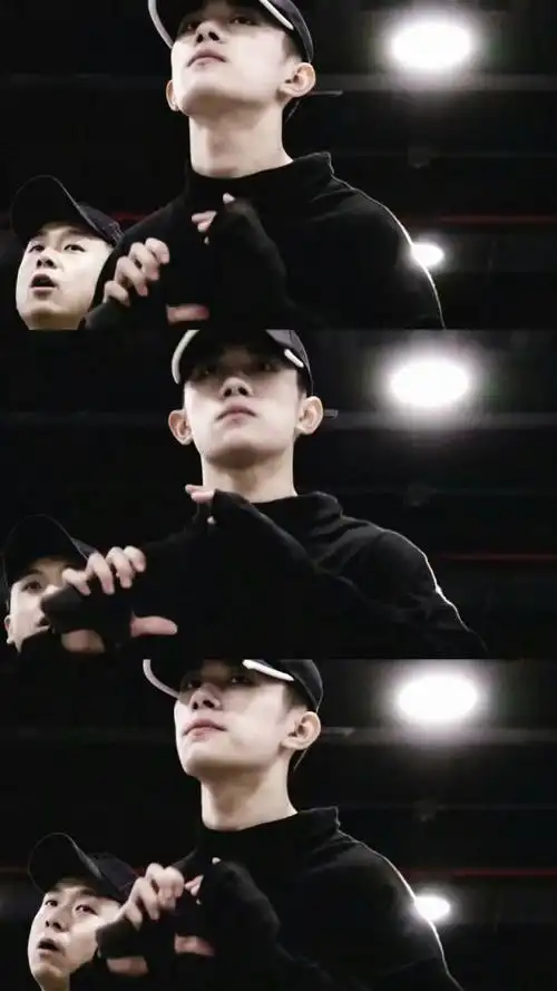 实力偶像易烊千玺三格壁纸一