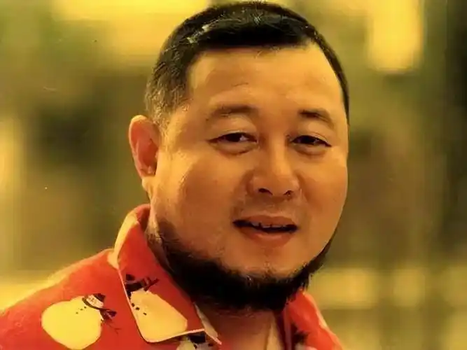 90年代著名歌手名单(90年代,这8位内地歌手可谓红极一时,有的人却2度