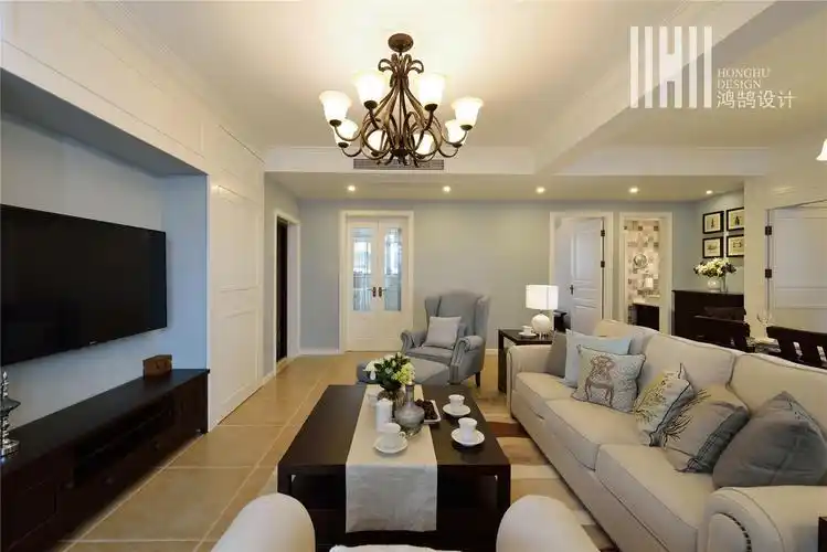 140平美式风格客厅装修效果图