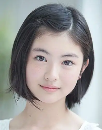 初中女生圆脸女孩短发发型 女生圆脸短发发型设计图片(2)