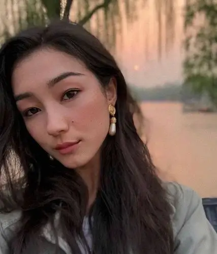 中意混血演员刘承羽,好喜欢这种"美帅美帅"的高级脸呀!