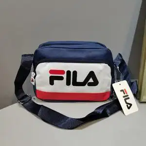 斜挎包帆布斐乐