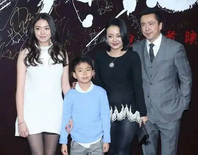 王中磊女儿嘲笑农民骂井柏然恶心身价55亿却被男友抛弃被说脏