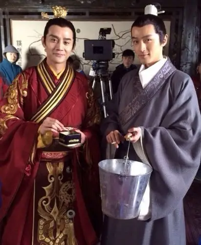 在近一个月的播放中,《琅琊榜》以势不可挡之势牢牢占据电视剧点播榜