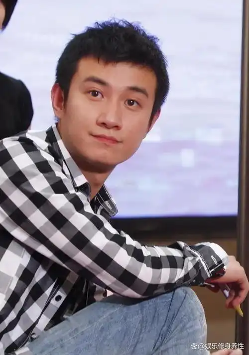 明星素质有多低?随地如厕,霸凌,脚踩公共设施,一个比一个离谱