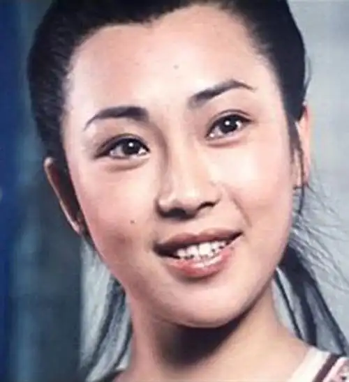 黄秋燕第二任丈夫是谁 黄秋燕现在的丈夫图片