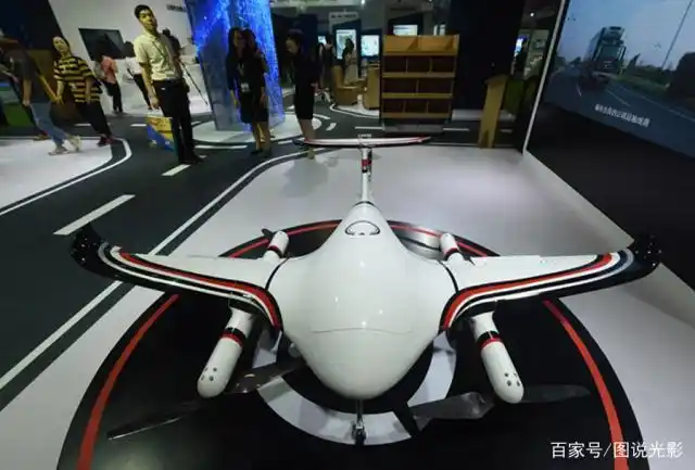 国际运输与物流博览会,这款新型固定翼垂直起降无人机名为"mantaray"