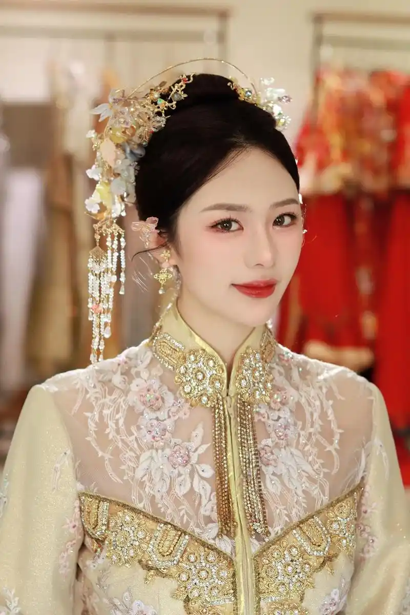 莱州美女烟台定妆试妆花絮化妆师晨晨