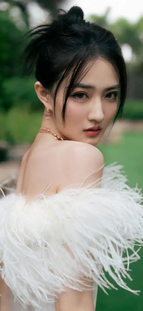 mu-tou从蕙芷兰心2转采于2021-12-03 00:03:11徐璐摄影——人物mu-tou