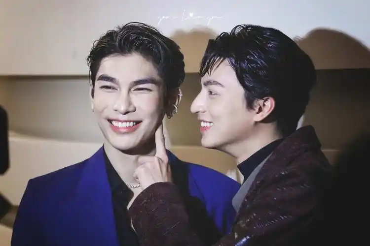 [tv_色][tv_色][tv_色]老夫老妻了[喜极而泣][喜极而泣]#缪糕夫夫