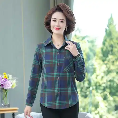格子衬衣女长袖2020秋装新款中年妈妈中老年大码宽松纯棉衬衫外套