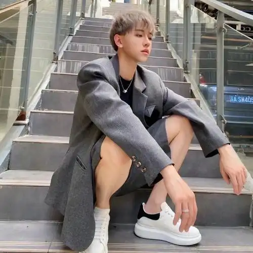 吴亦凡同款新款百搭休闲运动鞋553680whgp5 9061【现货】小白鞋