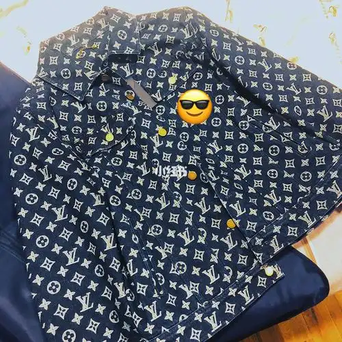 lv 路易威登 2018 限量全logo牛仔外套牛仔衣