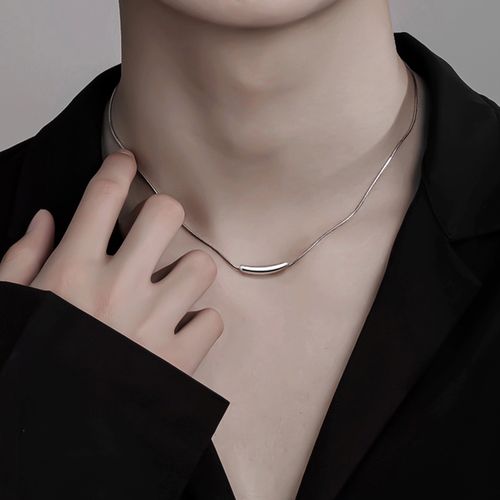 小茄子锁骨链项链男生潮牌百搭设计感小众高级感男士钛钢蛇骨链子
