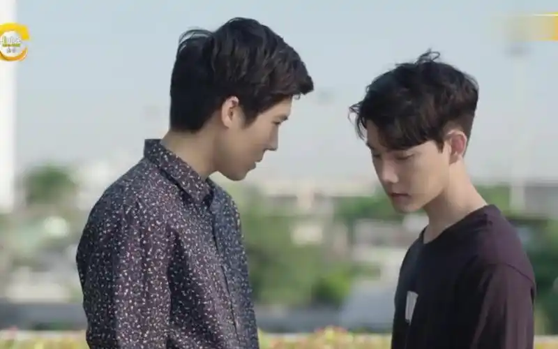 【爱的着陆2】大结局,主cp出家,副cp变亲兄弟,想给编剧寄刀片!