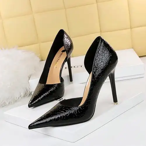 欧美风复古石头纹超高跟女鞋细跟浅口尖头侧镂空夜店显瘦性感单鞋