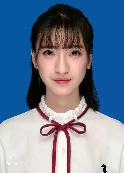 这些年代久远的证件照,连ps都羞愧.