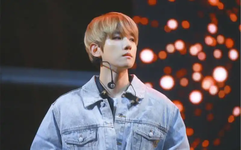 180927 边伯贤 - power 4k直拍