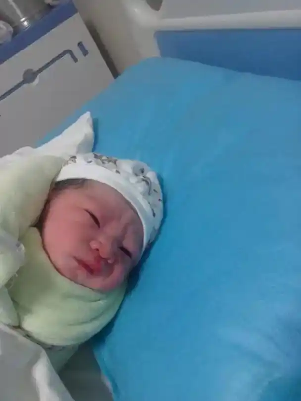 从出生到现在的变化拍着拍着就这么长大了照片虽然不能代替记忆却能