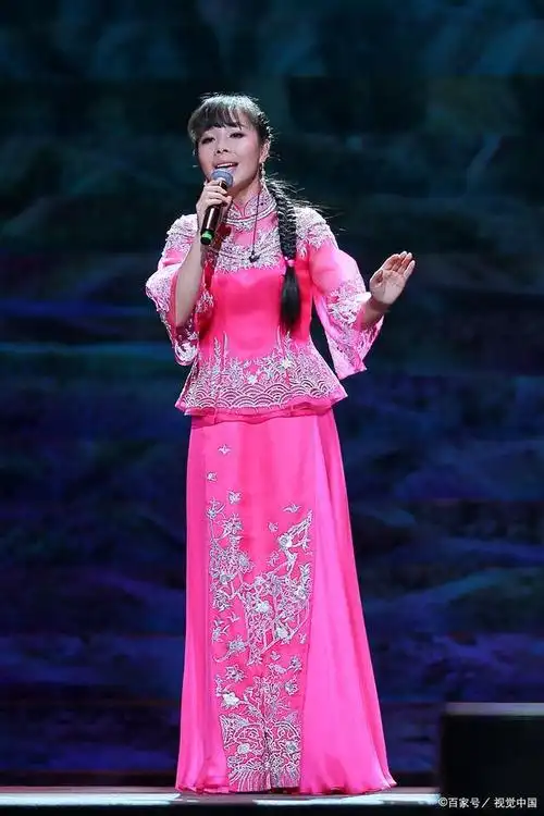 王二妮:从陕北农村走向梦想之路