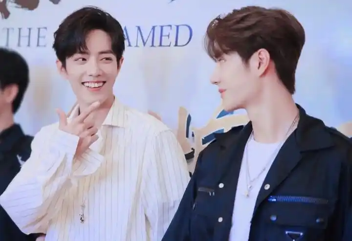 肖战王一博合照高清壁纸_手机壁纸_电脑壁纸_桌面壁纸【图客网】