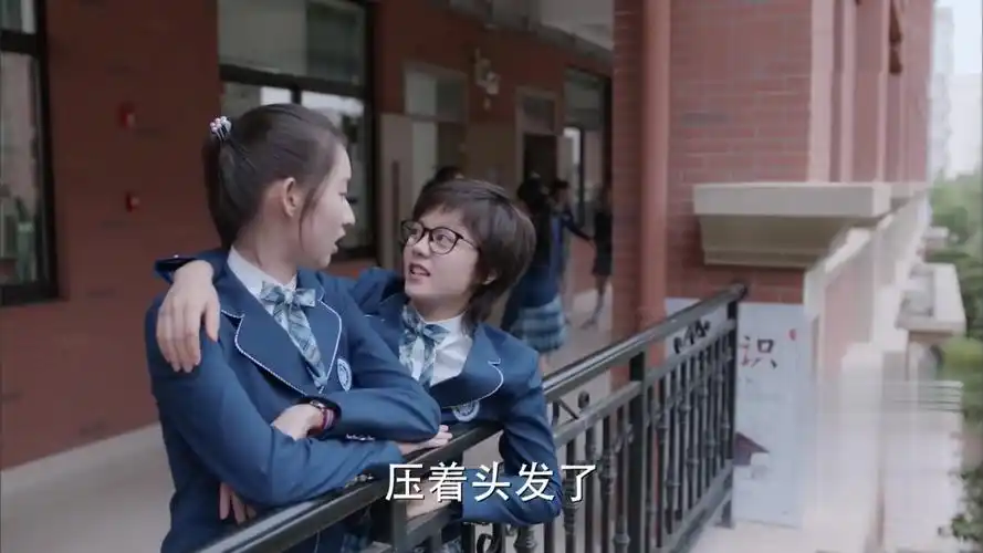 少年派:林妙妙和邓小琪3次矛盾终闹掰,网友:一个净胡闹,一个瞎嫉妒