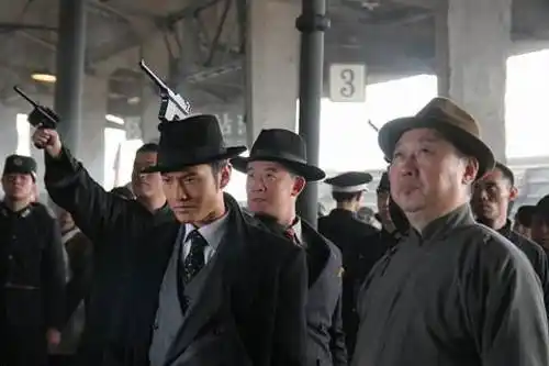 上海滩又要翻拍了替导演捏把汗 许文强冯程程将由谁来演?(2)