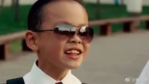 长江七号里面的那个小富二代长成了这样
