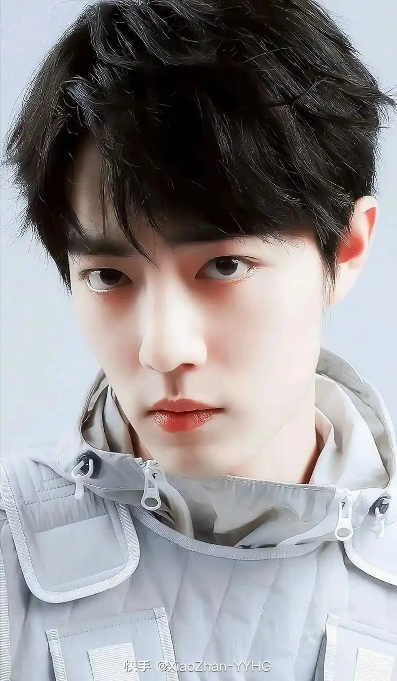 肖战.追星的快乐#记得微笑努力活成自己喜欢的样子 #只有照 - 抖音