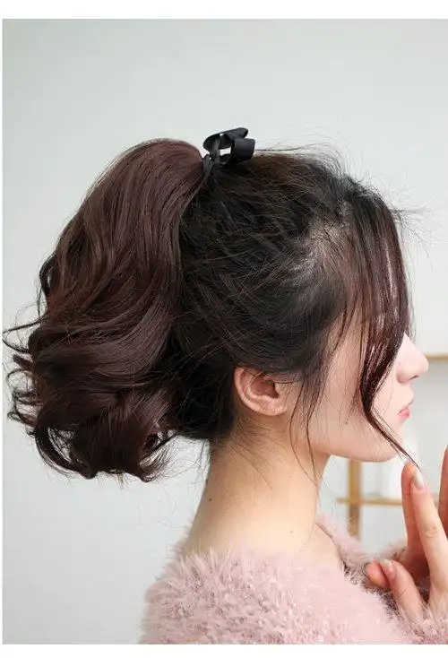 四十多岁女人烫扎马尾辫子减龄有气场的辫子造型