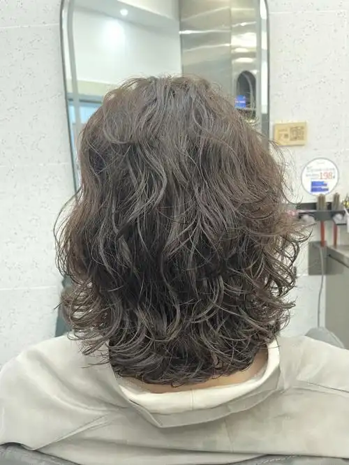 河源头发护理 长发发型 短发发型 中发发型推荐锁骨发 造型烫 河源