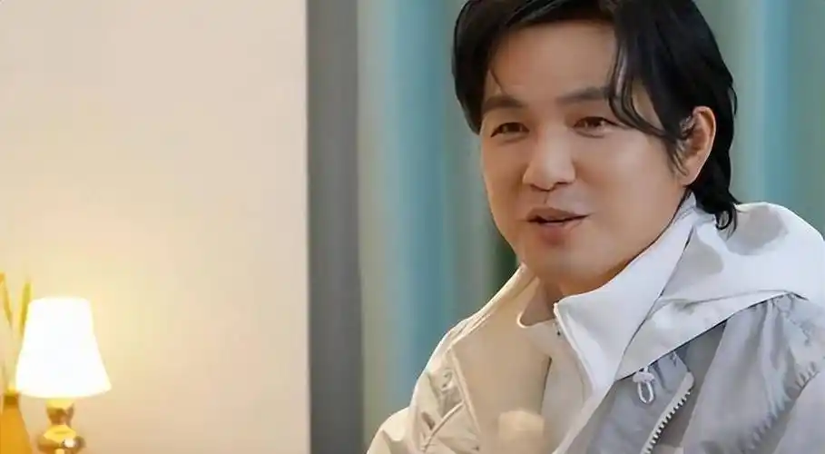 结语:钟汉良作为娱乐圈的一颗明星,其真实的容貌和年龄变化告诉了我们