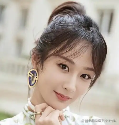 内娱6分女孩杨紫,你们知道她虽好看,但内心的压力有多大吗