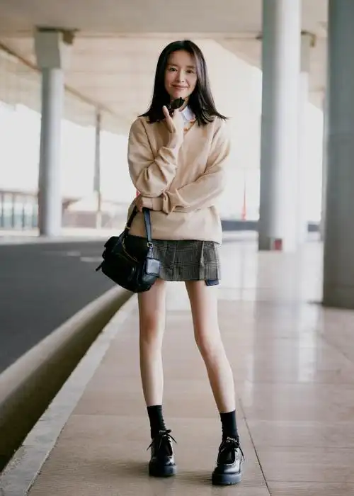 董洁启程巴黎时装周#@董洁巴黎时装周机场出发图9615 机场loo中