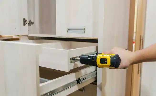 牛仔热卖儿童木椅和桌子套装托儿所幼儿园用品玩学校家具