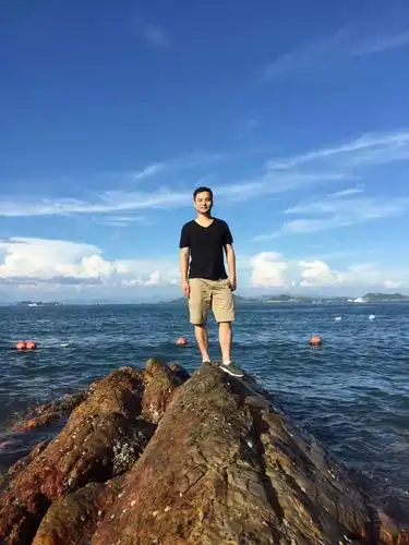 30岁未婚男征婚照片(id:76850364)_广东深圳征婚交友_珍爱网