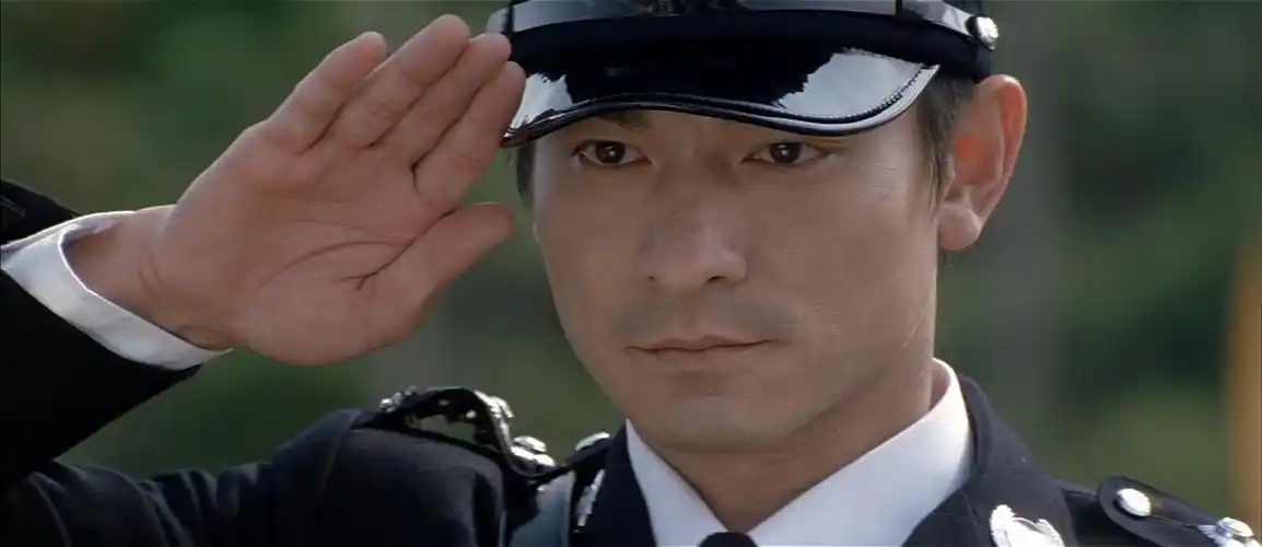 与刘建明的结局相比,陈永仁的才是善终,深度解析《无间道》