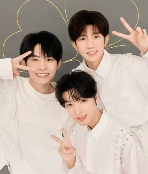 tfboys十周年纪念活动官宣,王俊凯,王源,易烊千玺发文_组合_歌迷_新闻