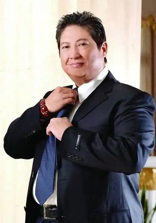 73岁洪金宝庆生!