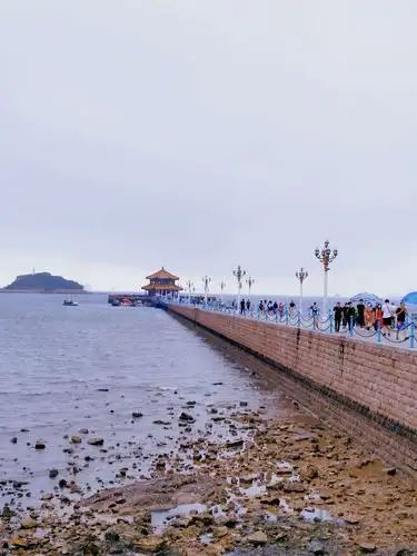 青岛栈桥,鲁迅公园,海边