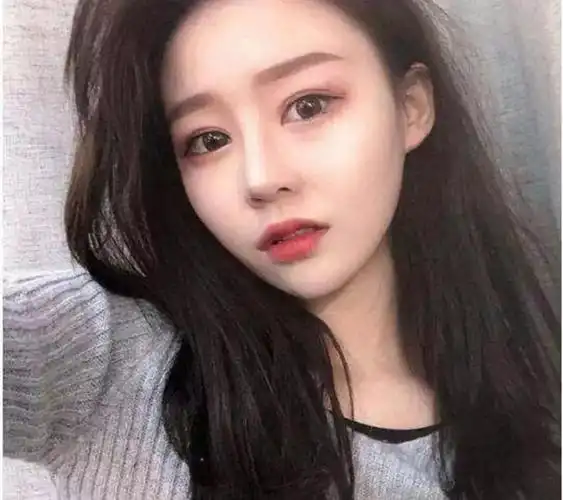 抖音网红温婉17岁交四任男友还整容辍学网友第二个杨清柠