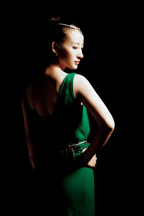 李舒桐全新写真曝光