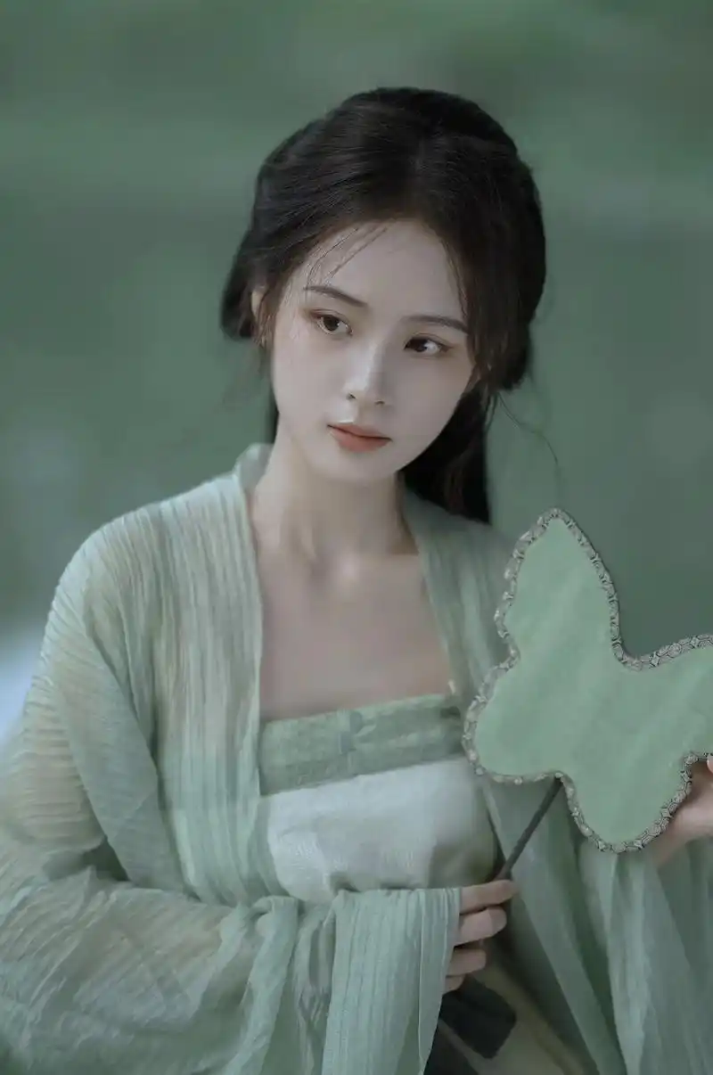 无关风月 我题序等你回.#国风古韵 #清冷感 #古风 #东方 - 抖音