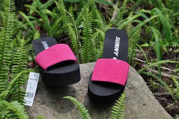 批发zzkn381夏季火箭狗一字拖厚底防滑凉拖鞋松糕坡跟女鞋沙滩鞋